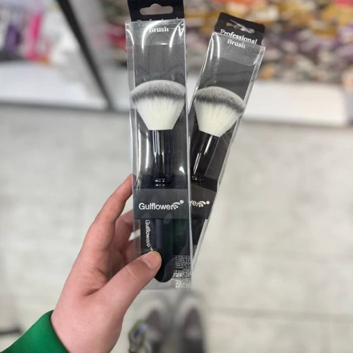 براش رژگونه