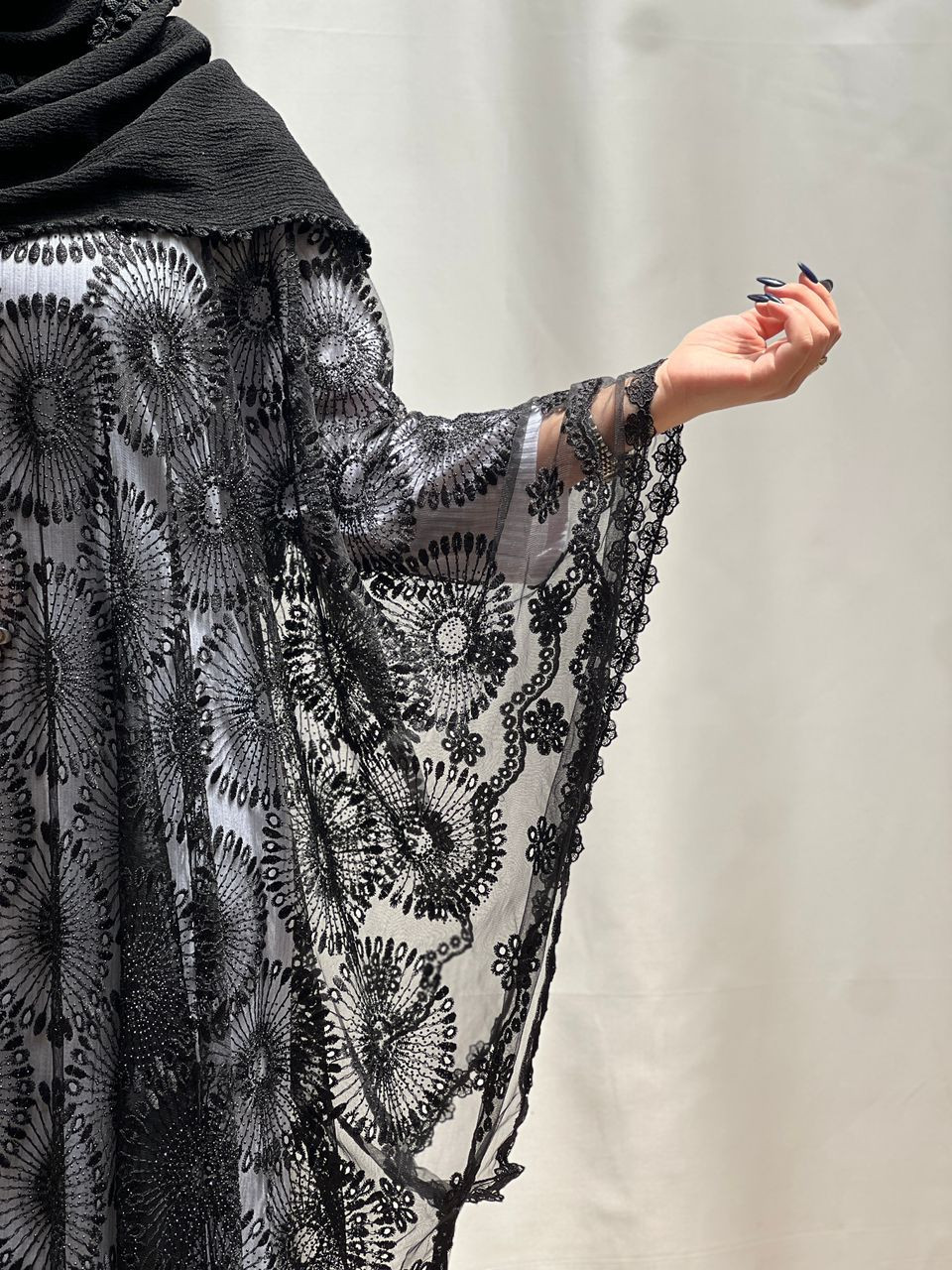 ثوب پارچه تور دانتل